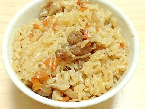 親鳥のモモ肉でかしわめし